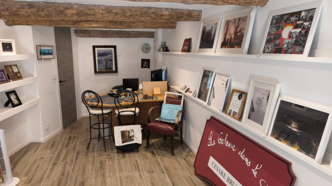 Location Immobilier Professionnel Local commercial Tourtour (83690)